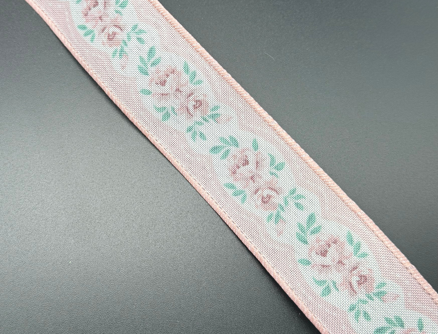 Floral Pink Linen (5.5")