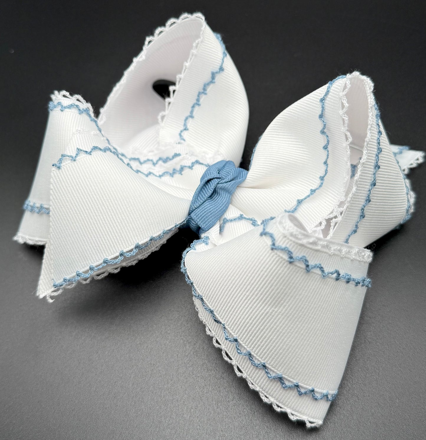 Blue Double Moonstitch (5.5")