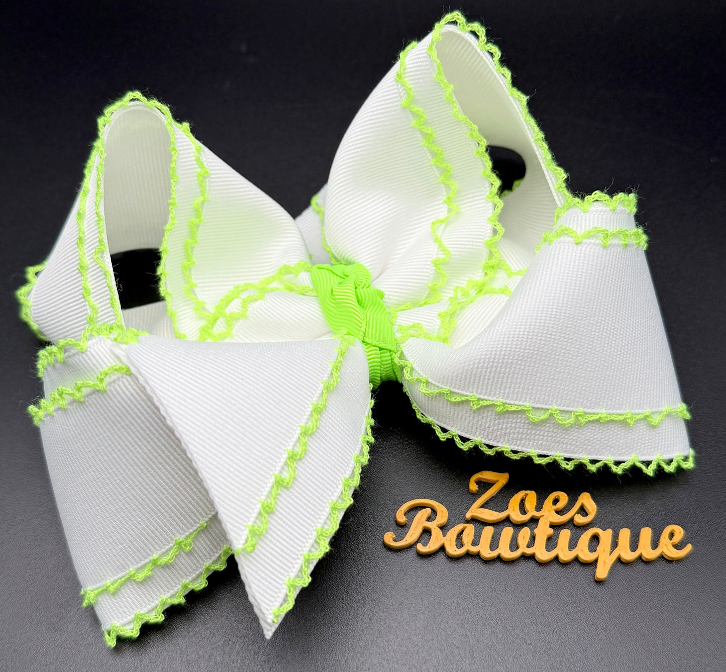 Neon Double Moonstich (Lime) 5.5in