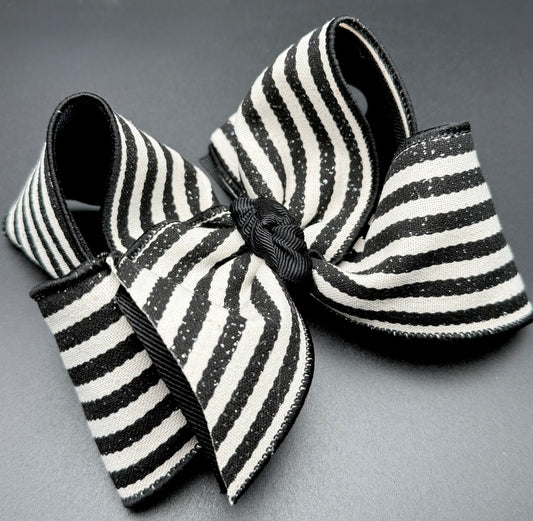 B&W Shimmer Stripes